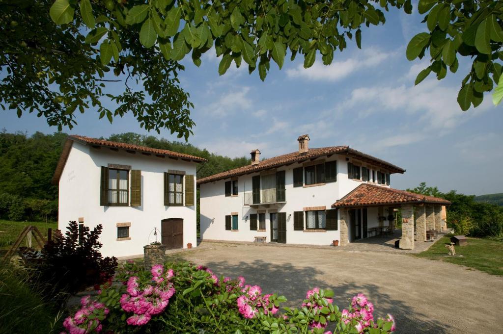 Cascina Il Ginepro Konuk evi Sinio Dış mekan fotoğraf