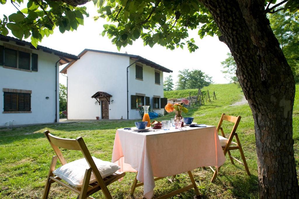 Cascina Il Ginepro Konuk evi Sinio Dış mekan fotoğraf