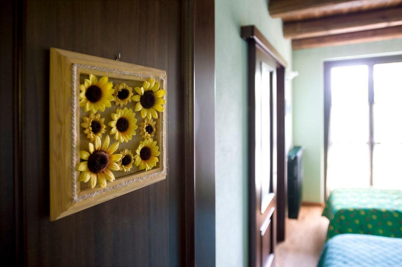 Cascina Il Ginepro Konuk evi Sinio Dış mekan fotoğraf