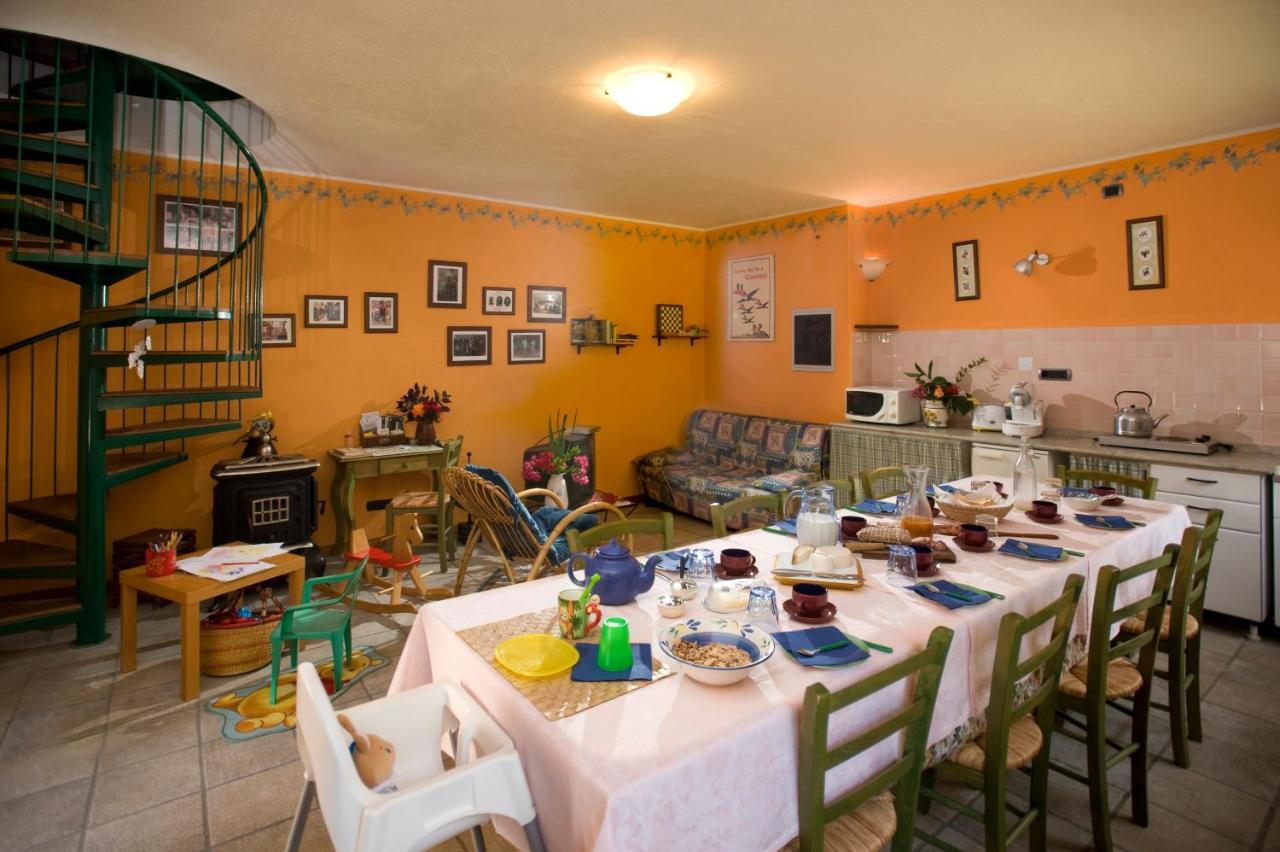 Cascina Il Ginepro Konuk evi Sinio Dış mekan fotoğraf